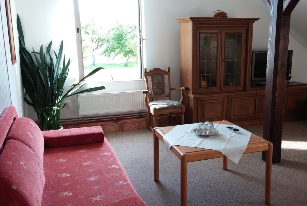 Pension U Milana Dvůr Králové nad Labem Εξωτερικό φωτογραφία